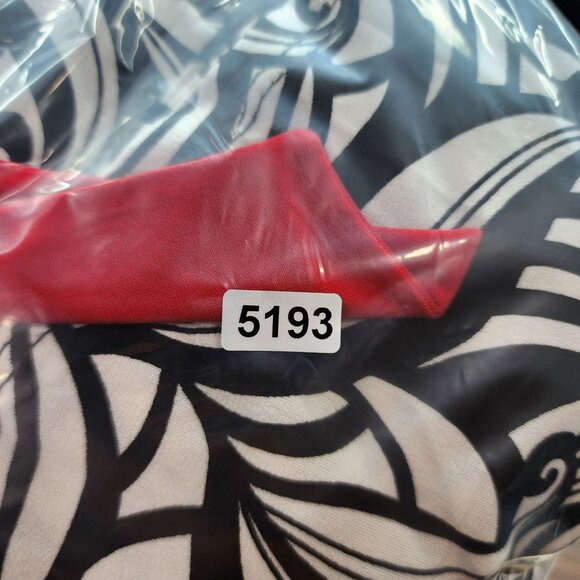 Womens Bisou Bisou Black & White Patterned Dress w/ Red Belt Size 10 - Picture 9 of 9